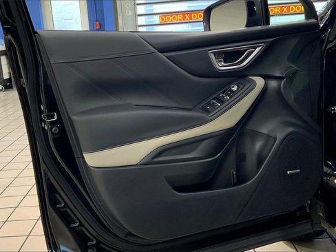 Used 2022 Subaru Forester Limited image 25