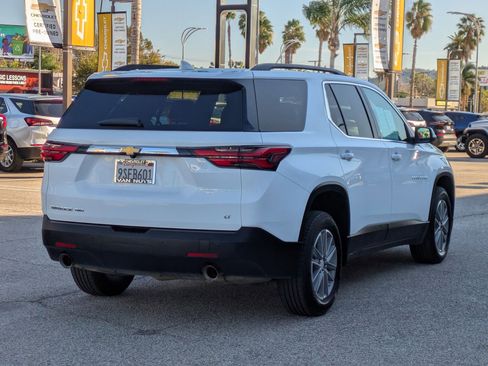 Certified 2023 Chevrolet Traverse LT image 5