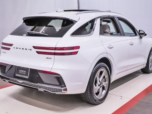 Certified 2026 Genesis GV70 2.5T Select image 6