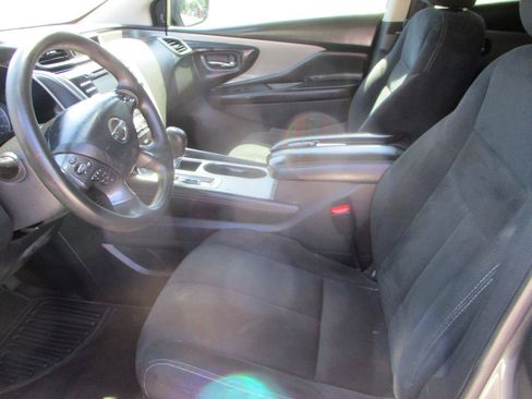 Used 2021 Nissan Murano S FWD image 14