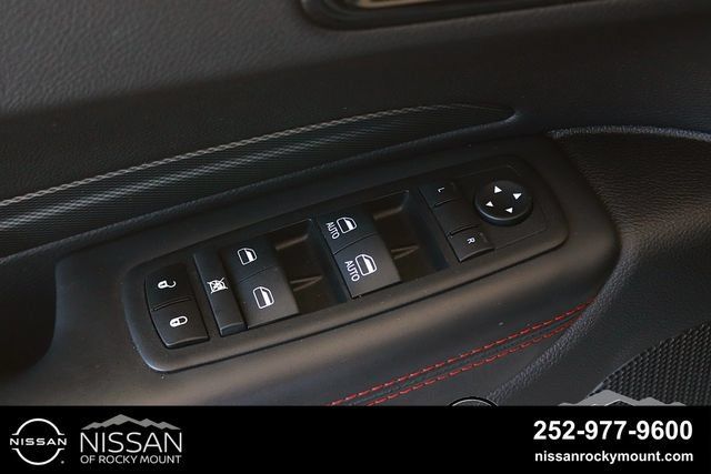 Used 2024 Dodge Durango GT AWD/4WD image 12