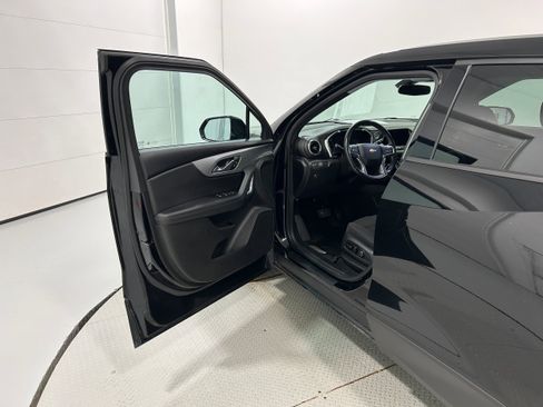 Used 2020 Chevrolet Blazer LT w/ LPO, Floor Liner Package AWD/4WD image 22