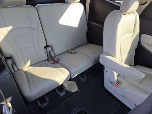 Used 2018 Buick Enclave Premium w/ Trailering Package image 29