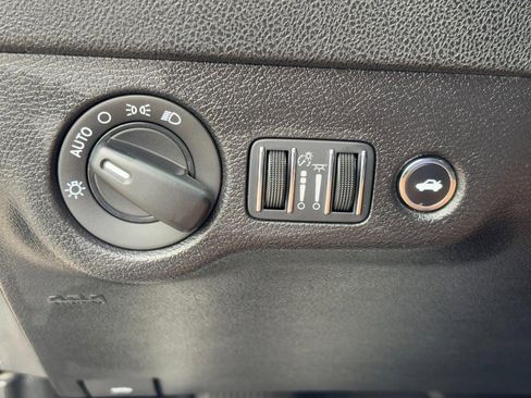 Used 2023 Dodge Charger GT w/ Blacktop Package image 19