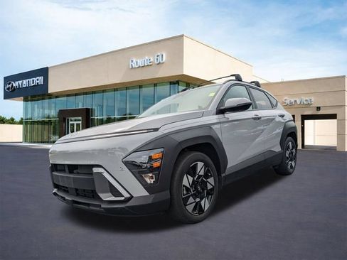Certified 2024 Hyundai Kona SEL FWD image 8