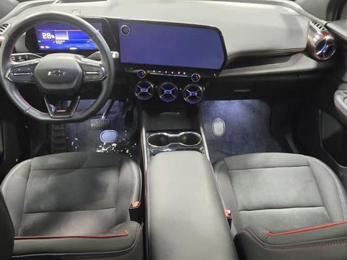 Used 2024 Chevrolet Blazer EV RS image 14