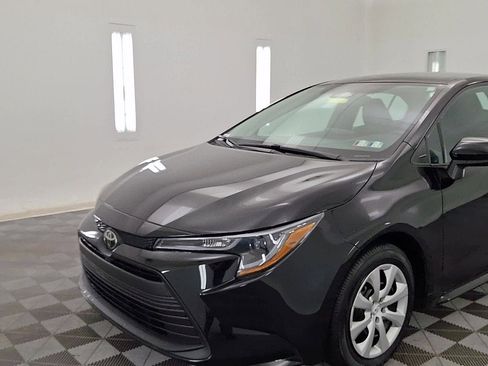 Certified 2024 Toyota Corolla LE image 8