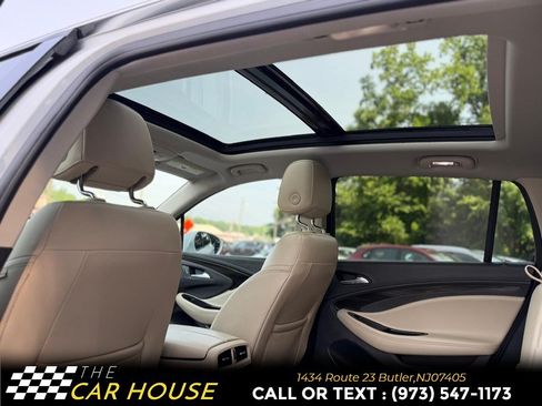 Used 2019 Buick Envision Essence AWD/4WD image 17