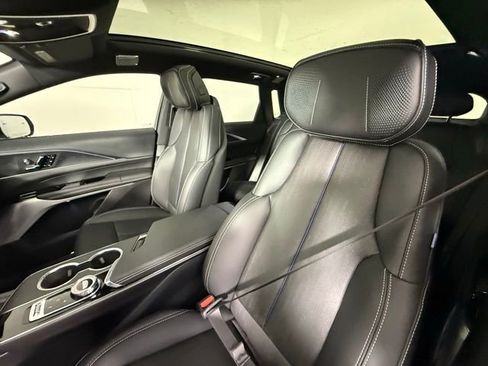 New 2026 Cadillac Lyriq V image 12