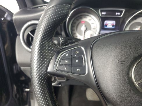Used 2016 Mercedes-Benz GLA 250 image 23