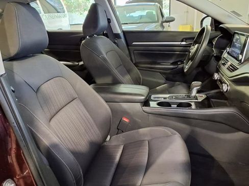 Used 2023 Nissan Altima 2.5 SV AWD/4WD image 29