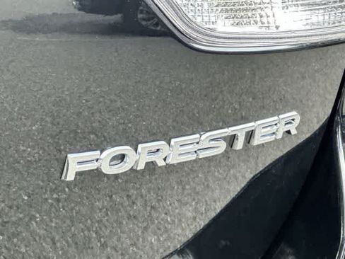 Certified 2024 Subaru Forester Premium AWD/4WD image 19