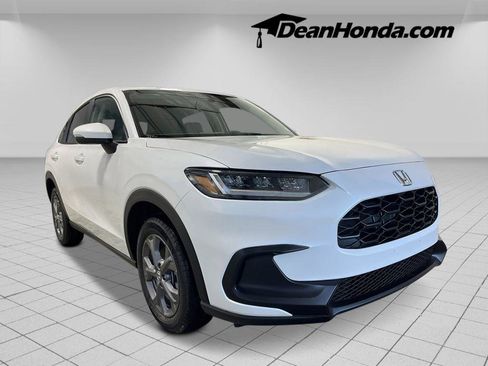 New 2026 Honda HR-V LX image 8