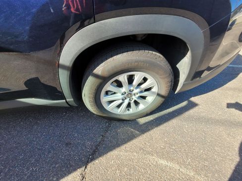 Used 2025 Toyota Grand Highlander FWD image 8