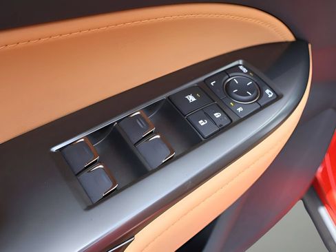 Used 2025 Lexus NX 350h AWD w/ Accessory Package (2T) image 10