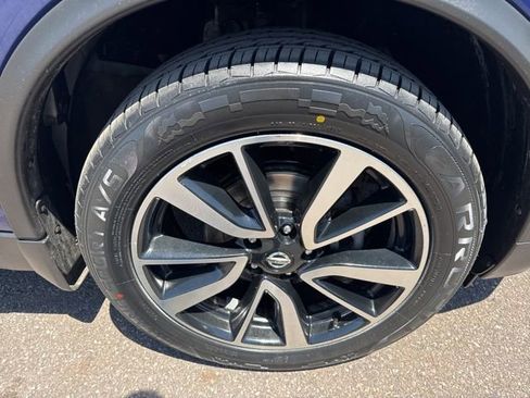 Certified 2020 Nissan Rogue SL w/ Premium Package AWD/4WD image 37