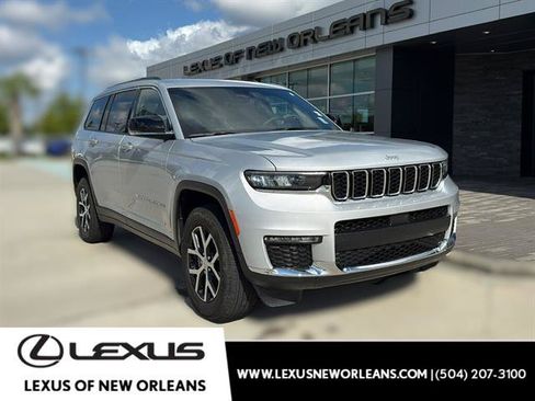 Used 2024 Jeep Grand Cherokee L Limited RWD image 1