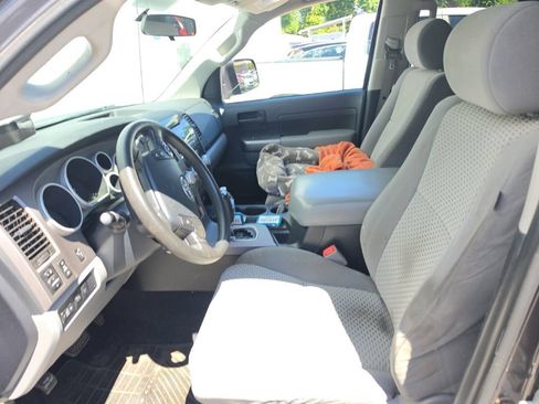 Used 2012 Toyota Tundra 4x4 Double Cab image 5
