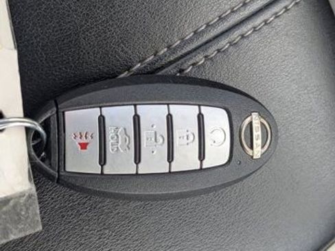 Used 2024 Nissan Altima 2.5 S FWD image 27