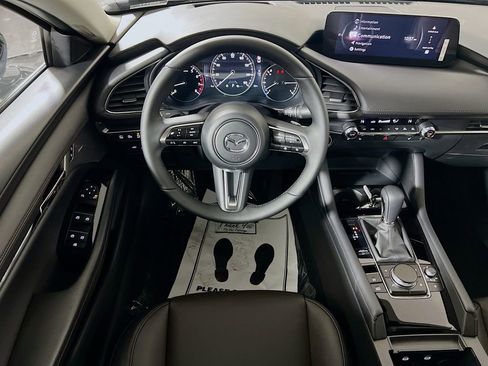 New 2026 MAZDA MAZDA3 2.5 Turbo Sedan w/Premium Plus image 18