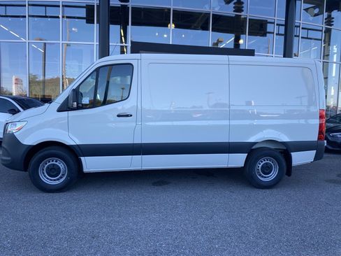 New 2025 Mercedes-Benz Sprinter 2500 image 2