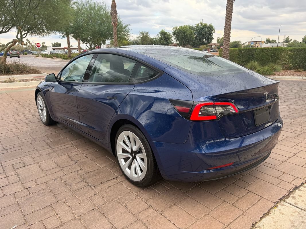 Used 2022 Tesla Model 3 RWD image 4