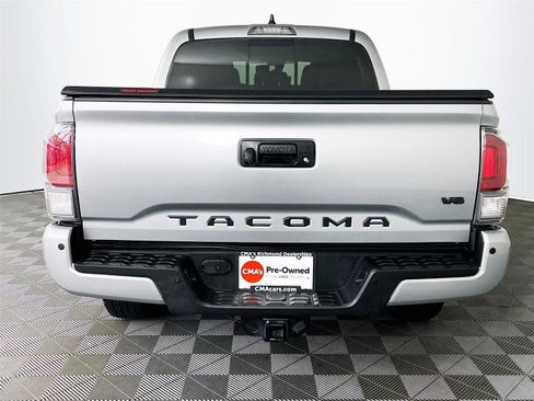 Used 2023 Toyota Tacoma TRD Sport w/ TRD Premium Sport Package AWD/4WD image 7