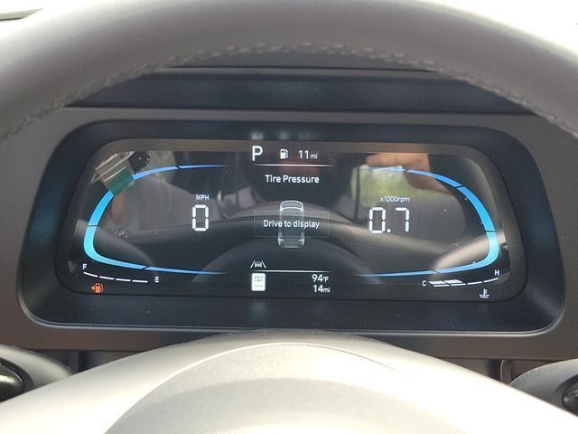 New 2026 Hyundai Elantra SEL Sport FWD image 9