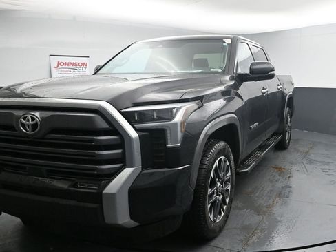 Used 2023 Toyota Tundra Limited image 4
