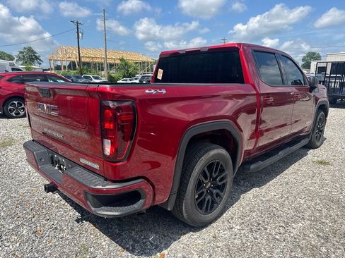 Used 2024 GMC Sierra 1500 Elevation AWD/4WD image 3