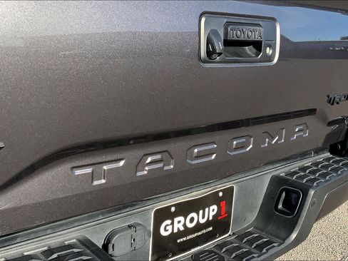 Used 2020 Toyota Tacoma TRD Pro image 30