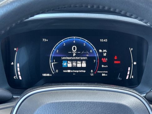 Used 2023 Toyota Corolla Cross XLE w/ Convenience Package FWD image 22