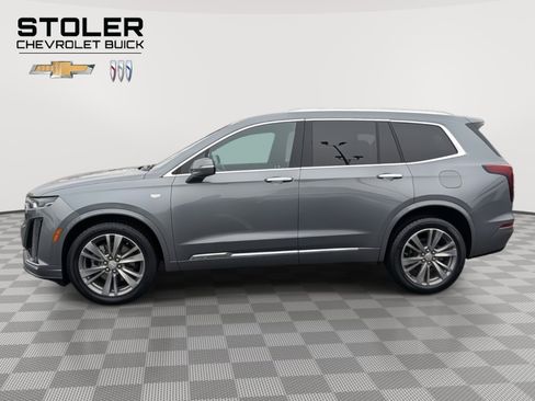 Used 2022 Cadillac XT6 Premium Luxury image 2