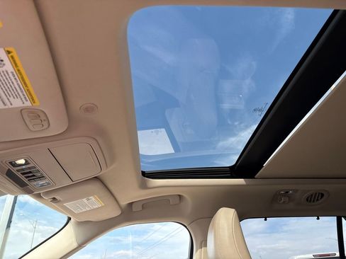 Used 2020 Ford Explorer Limited w/ Class III Trailer Tow Package image 28