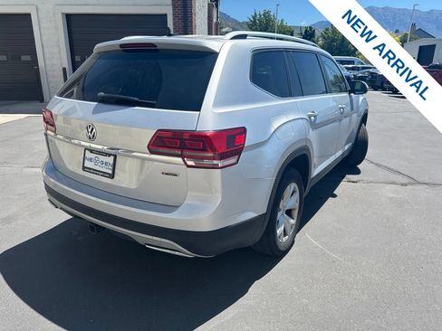 Used 2019 Volkswagen Atlas SE w/ Towing Package AWD/4WD image 7