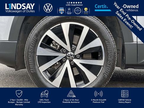 Used 2022 Volkswagen Taos SE w/ Panoramic Sunroof Package image 9