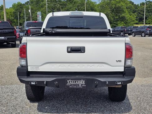 Used 2023 Toyota Tacoma TRD Sport w/ Advanced Technology Package AWD/4WD image 25