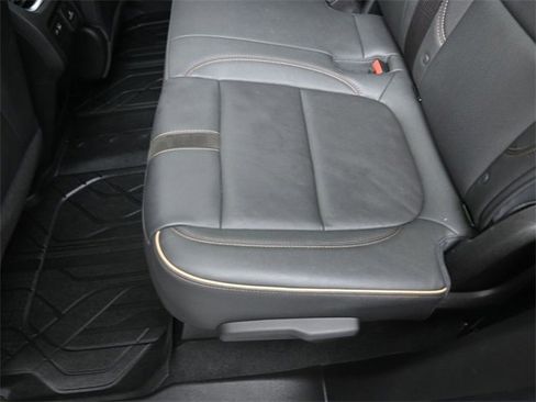 Certified 2023 Chevrolet Blazer Premier w/ Driver Confidence II Package image 21