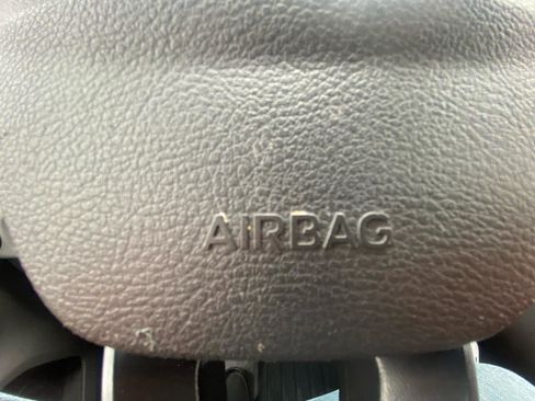 Used 2021 Ford Transit 250 Low Roof RWD image 36
