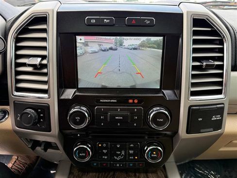 Used 2017 Ford F250 Lariat w/ Lariat Ultimate Package image 40