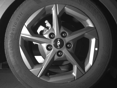 Used 2025 Kia K4 FWD image 15