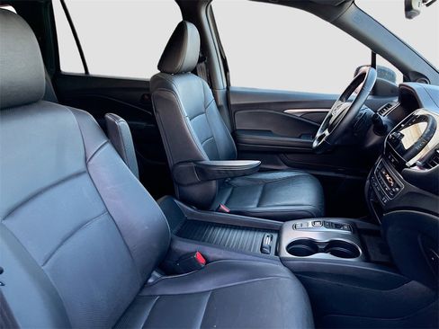 Used 2023 Honda Passport EX-L image 28