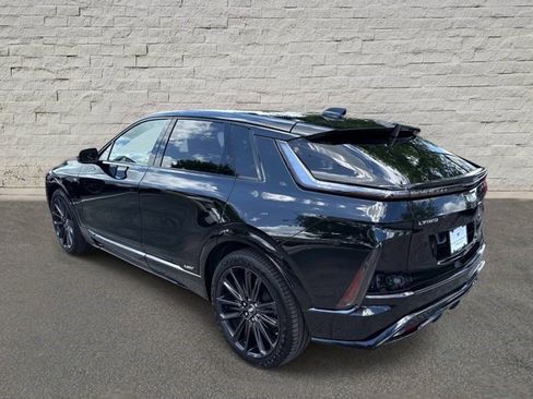 Certified 2026 Cadillac Lyriq V AWD/4WD image 7