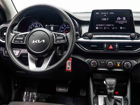 Used 2024 Kia Forte LXS FWD image 17