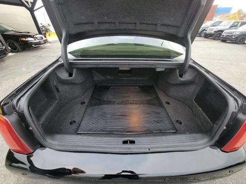 Used 2004 Cadillac De Ville DHS w/ Equipment Group image 39