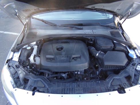 Used 2016 Volvo S60 T5 Premier image 30