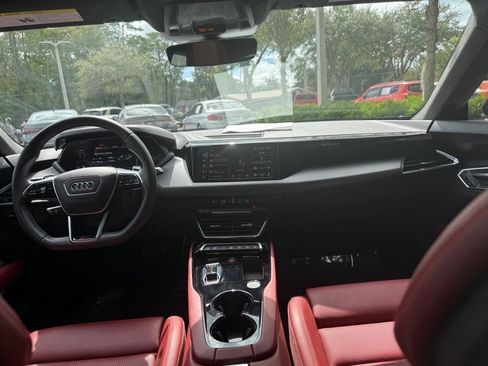 Used 2024 Audi RS e-tron GT w/ Carbon Performance Package AWD/4WD image 25