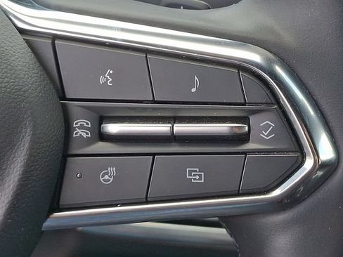 Used 2025 Chevrolet Equinox LT FWD image 22