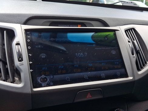 Used 2015 Kia Sportage LX AWD/4WD image 16