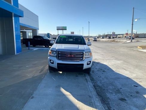 Used 2018 GMC Canyon SLE w/ SLE Convenience Package image 3